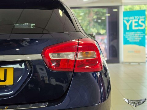 Mercedes-Benz GLA 1.6 GLA200 Sport Euro 6 (s/s) 5dr 8