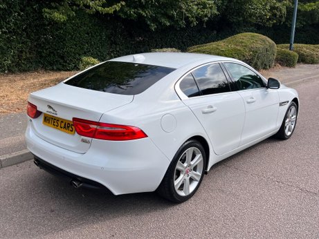 Jaguar XE 2.0i Portfolio Auto AWD Euro 6 (s/s) 4dr 63