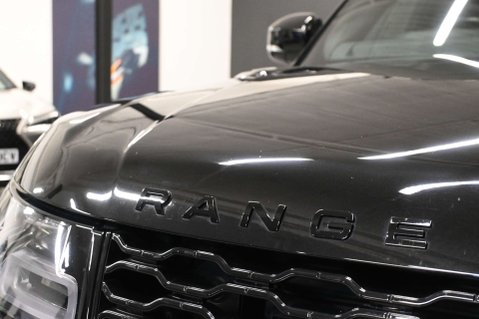 Land Rover Range Rover Sport 3.0 Range Rover Sport HSE Dynamic Black D MHEV Auto 4WD 5dr 30