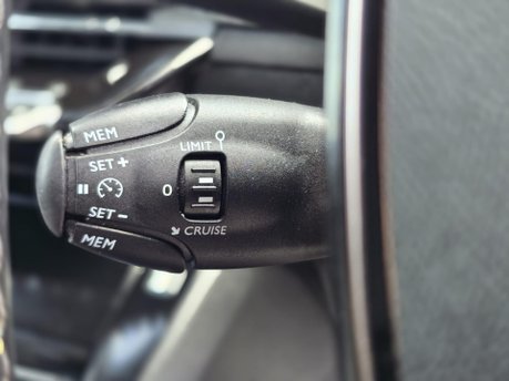 Peugeot e-208 50kWh GT Hatchback 5dr Electric Auto (136 ps) 22