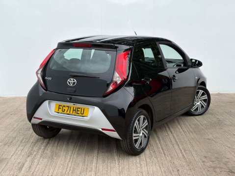 Toyota Aygo 1.0 Aygo X-Play TSS VVT-i CVT 5dr 20