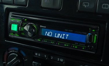 Land Rover Defender 110 ADVENTURE 26