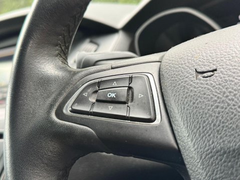 Ford Focus 1.5 TDCi Zetec Euro 6 (s/s) 5dr 8