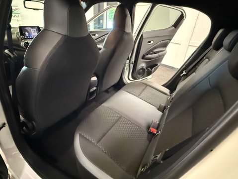 Nissan Juke 1.0 Juke N-Connecta DiG-T 5dr 55