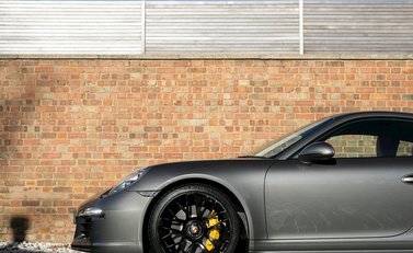 Porsche 911 (991) Carrera GTS 25