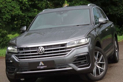 Volkswagen Touareg 3.0 TDI V6 R-Line Tiptronic 4Motion Euro 6 (s/s) 5dr