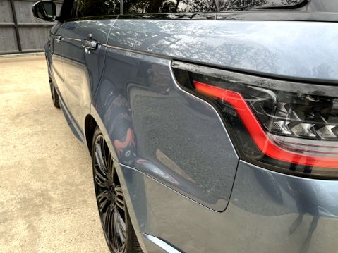 Land Rover Range Rover Sport 3.0 Range Rover Sport Autobiography Dynamic SDV6 Auto 4WD 5dr 34