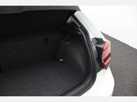 Volkswagen Polo 1.0 Polo Match TSi 5dr 23