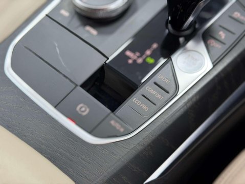 BMW 3 Series 2.0 320d M Sport Saloon 4dr Diesel Auto Euro 6 (s/s) (190 ps) 38