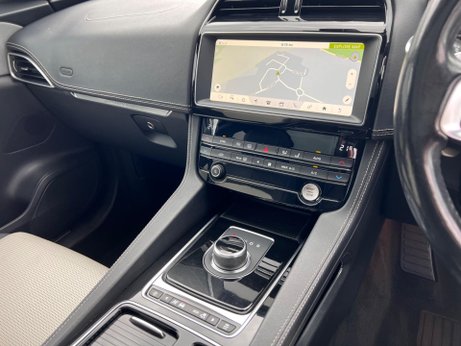 Jaguar F-Pace 2.0 D180 R-Sport Auto AWD Euro 6 (s/s) 5dr 17