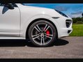 Porsche Cayenne GTS 27