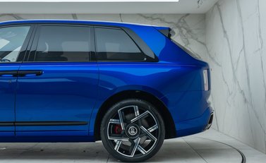 Rolls-Royce Cullinan Series II BLACK BADGE 42