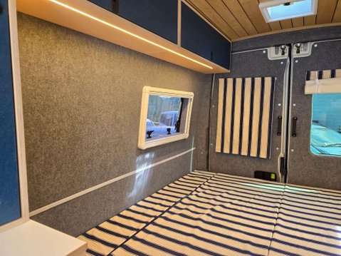 Iveco Daily 35S13V Camper comversion 20