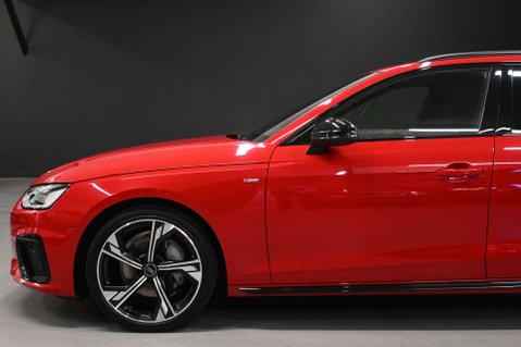 Audi A4 2.0 A4 Black Edition 40 TFSI MHEV Semi-Auto 5dr 32