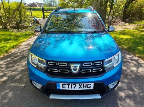 Dacia Sandero Stepway 0.9 TCe Laureate Euro 6 (s/s) 5dr 12