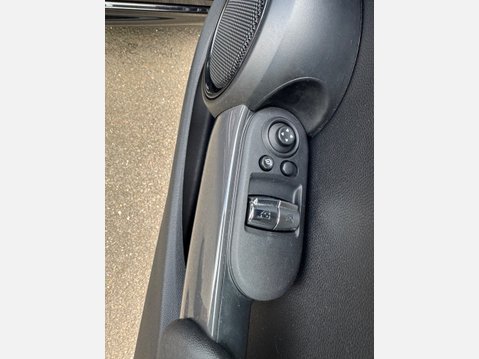 Mini Hatch COOPER 45