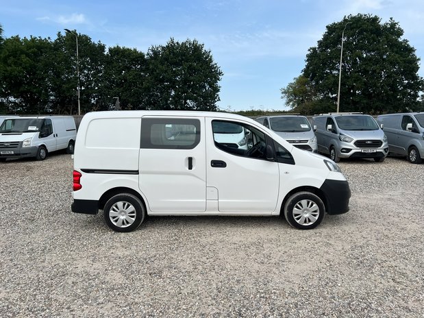 Nissan NV200 Crew Cab SWB L1H1 Low Roof Acenta Air Con EURO 6 NO VAT 5