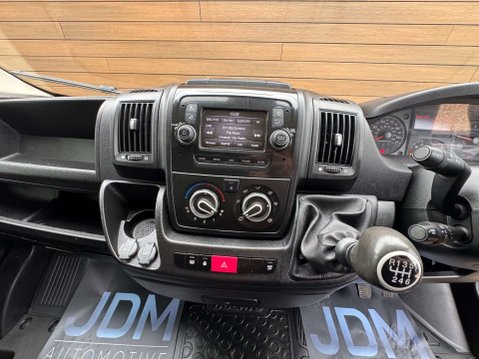Peugeot Boxer 2.2 Boxer 335 Professional L3H2 Blue HDi 25