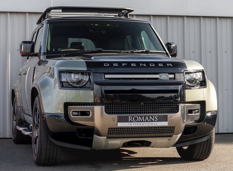 Land Rover Defender 110 X P400 1