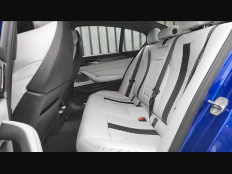 BMW M5 M5 COMPETITION 18