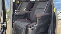 Toyota Alphard Auto+Petrol+7Seats 17
