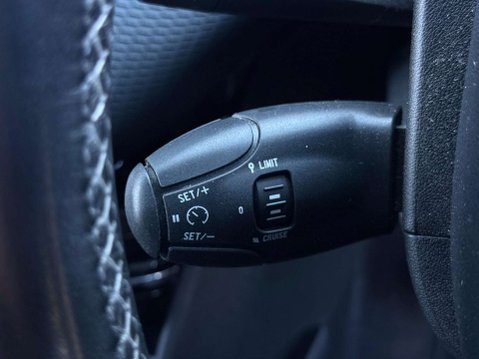 Peugeot 2008 1.2 PureTech Allure Euro 6 5dr 82