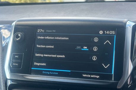 Peugeot 208 1.2 PureTech Signature Hatchback 5dr Petrol Manual Euro 6 (s/s) (82 ps) 41