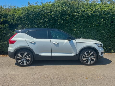 Volvo XC40 (Sold) Recharge Twin 78kWh Pro SUV 5dr Electric Auto AWD (408 ps) 5