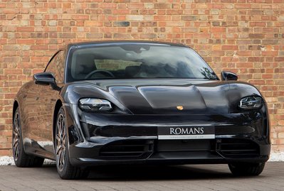 Porsche Taycan Turbo