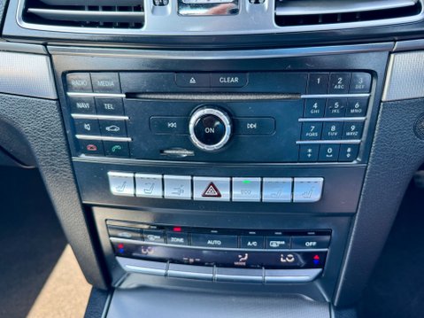 Mercedes-Benz E Class E220 BLUETEC AMG LINE 38