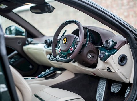 Ferrari F12 Berlinetta 11