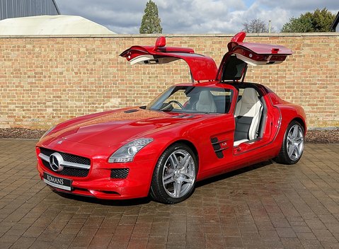 Mercedes-Benz SLS AMG 6