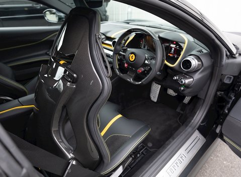 Ferrari 812 Superfast 14