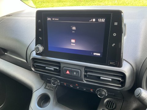 Vauxhall Combo 1.5 Turbo D 2300 Sportive L2 H1 Euro 6 (s/s) 4dr 24