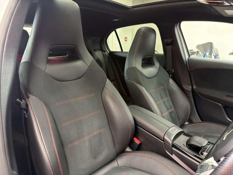 Mercedes-Benz A Class 2.0 A250 AMG Line (Premium Plus) Hatchback 5dr Petrol 7G-DCT Euro 6 (s/s) ( 30