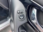 Nissan Qashqai 1.6 dCi Tekna 2WD Euro 6 (s/s) 5dr 41