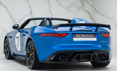 Jaguar F-Type Project 7 4