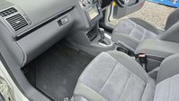 Volkswagen Touran 1.4 TSI SE MPV 5dr Petrol DSG Euro 5 (140 ps) 33