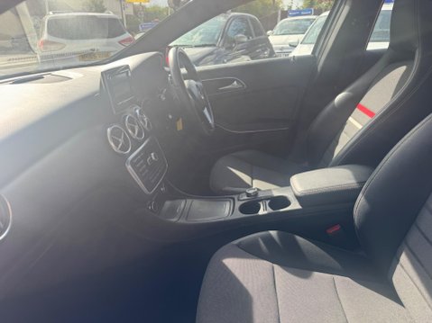 Mercedes-Benz A Class 1.6 A180 SE 7G-DCT Euro 6 (s/s) 5dr 27