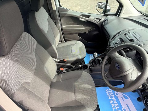 Ford Transit Courier 1.0 Transit Courier Base 15