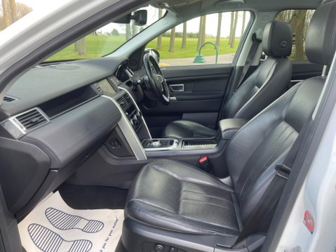 Land Rover Discovery Sport 2.0 TD4 HSE Auto 4WD Euro 6 (s/s) 5dr 32