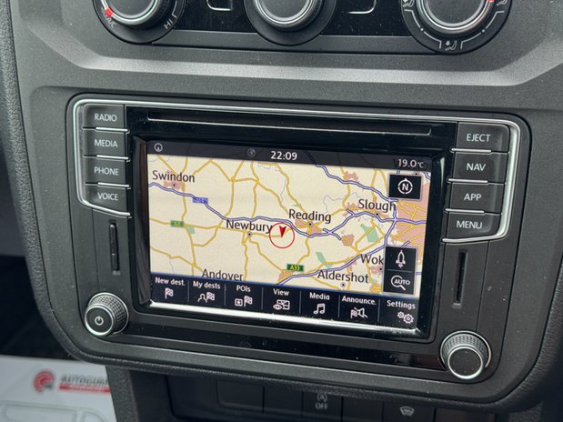 Volkswagen Caddy Maxi AUTO LWB L2H1 Low Roof Highline C20 Air Con Alloys Nav Sensors EURO 6 34