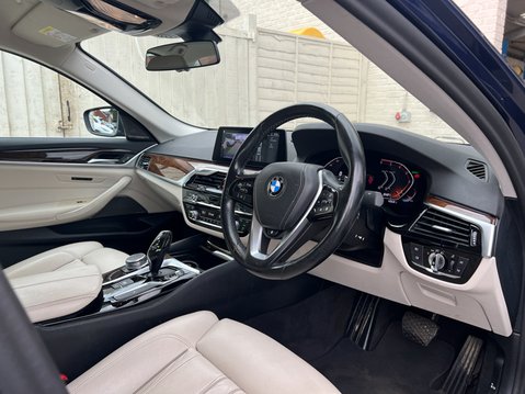 BMW 5 Series (Sold) 3.0 530d SE Saloon 4dr Diesel Auto xDrive Euro 6 (s/s) (265 ps) 10