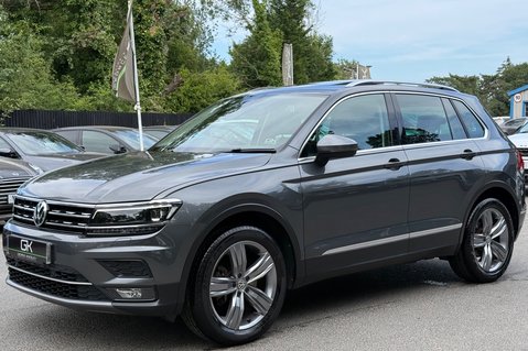 Volkswagen Tiguan SEL TSI BMT 4MOTION DSG - PANROOF - CARPLAY - FULL SERVICE HISTORY 11