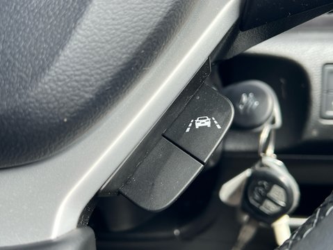 Suzuki Vitara SZ-T BOOSTERJET MHEV 32