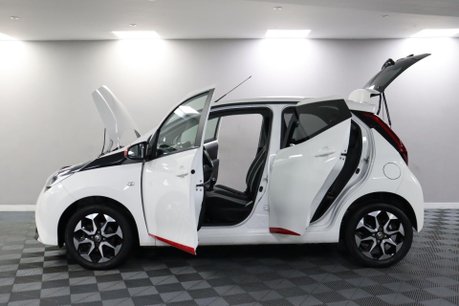 Toyota Aygo VVT-I X-TREND TSS 6