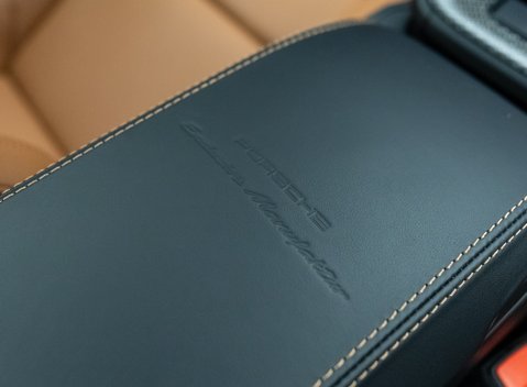 Porsche 911 GT3 Touring (992) 34