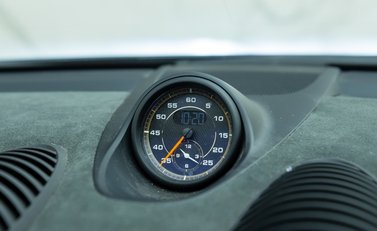 Porsche 718 SPYDER RS 22