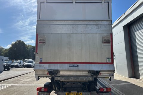 Mercedes-Benz Actros 1824L Streamspace with 8.6m Body & Tail Lift 11