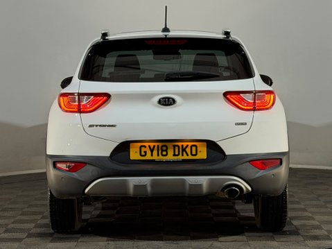 Kia Stonic CRDI FIRST EDITION 7